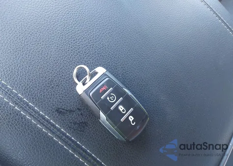 2025 Ram 1500 Big Horn 4X2 5'7 Box from USA, damaged, VIN 1C6RREFGXSN527409